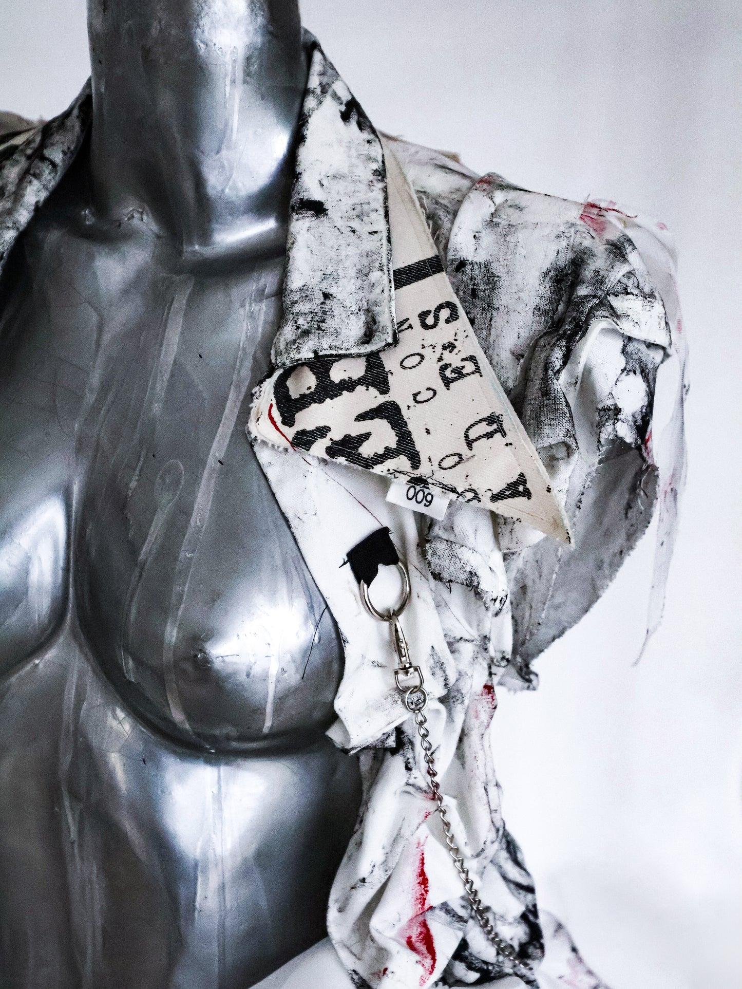 009 KILLER DEALER LIVES