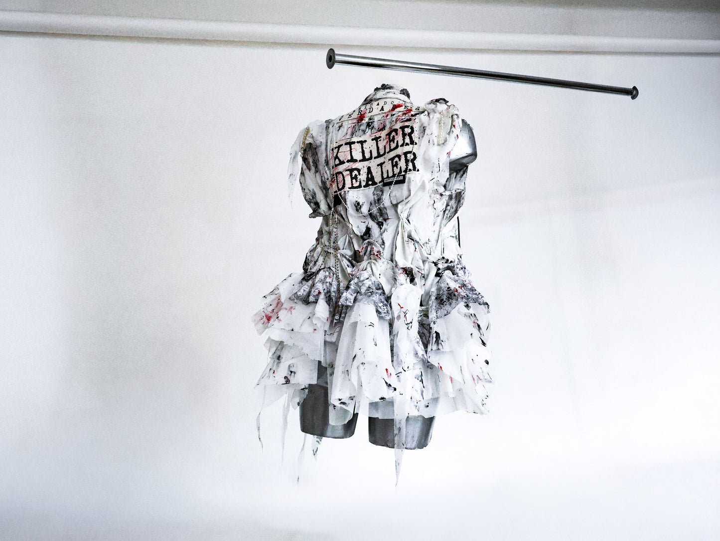 009 KILLER DEALER LIVES