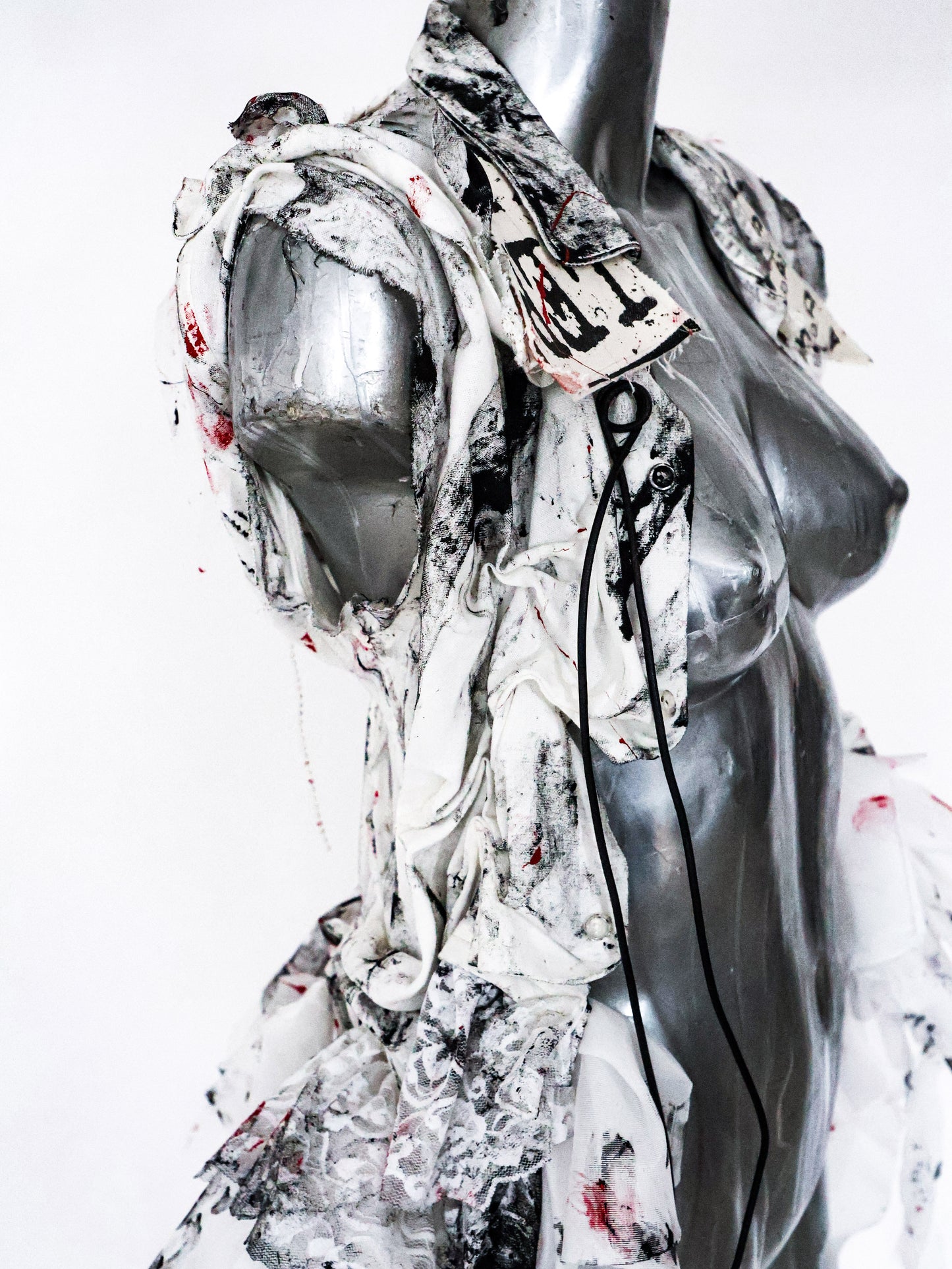 009 KILLER DEALER LIVES